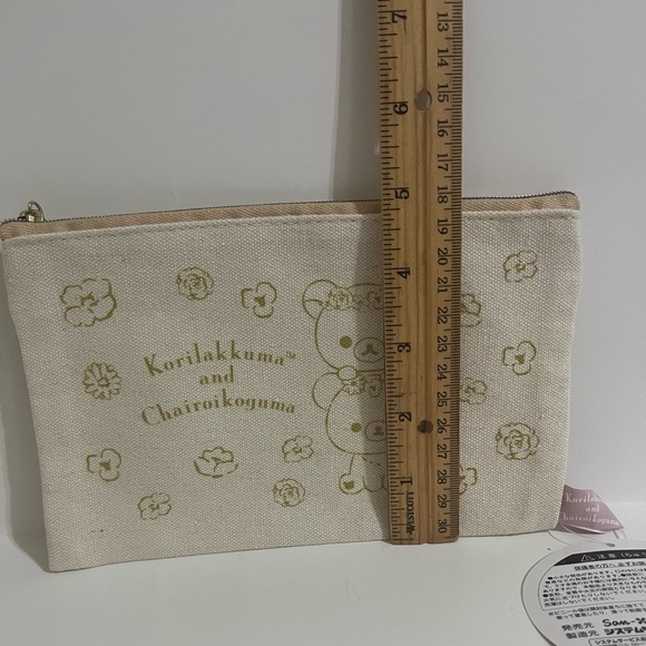 Korilakkuma and Chairoikoguma Thin Pouch - Picture 6 of 7